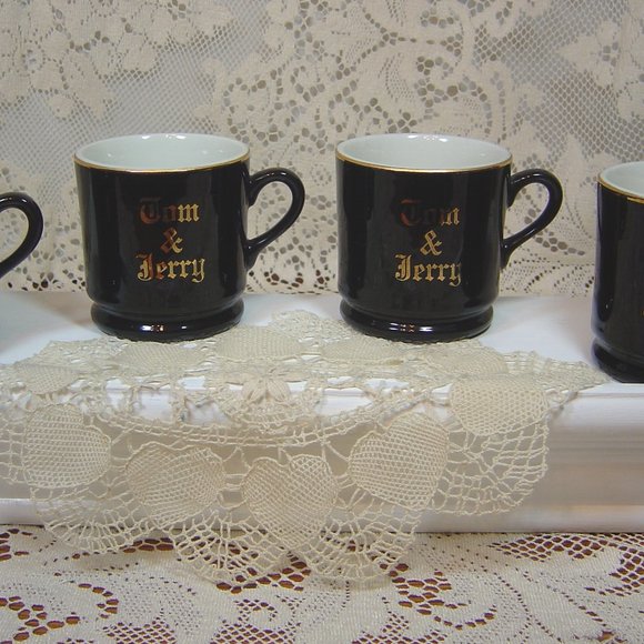 4 Hall USA Tom & Jerry mugs black & gold